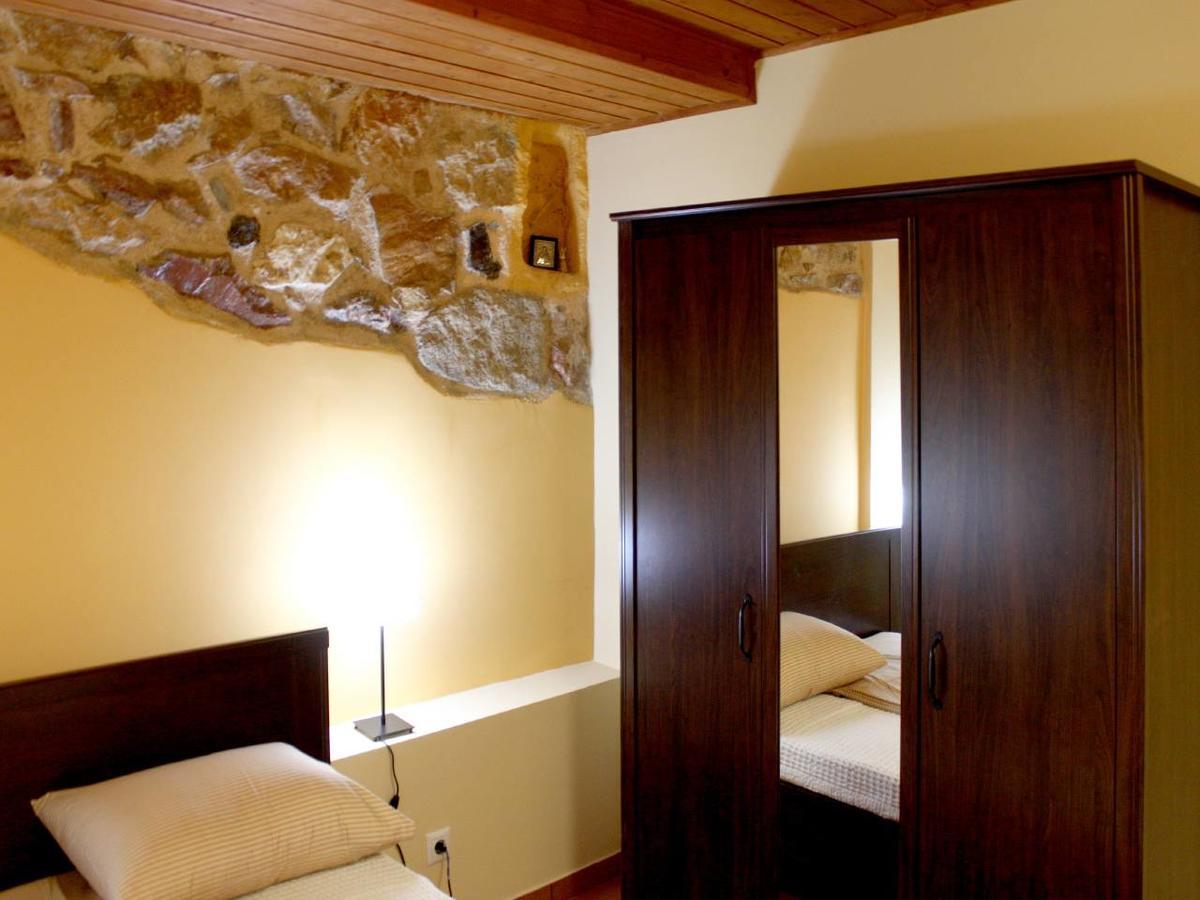 Sweet Stone Apartment In Imittos 아테네 외부 사진