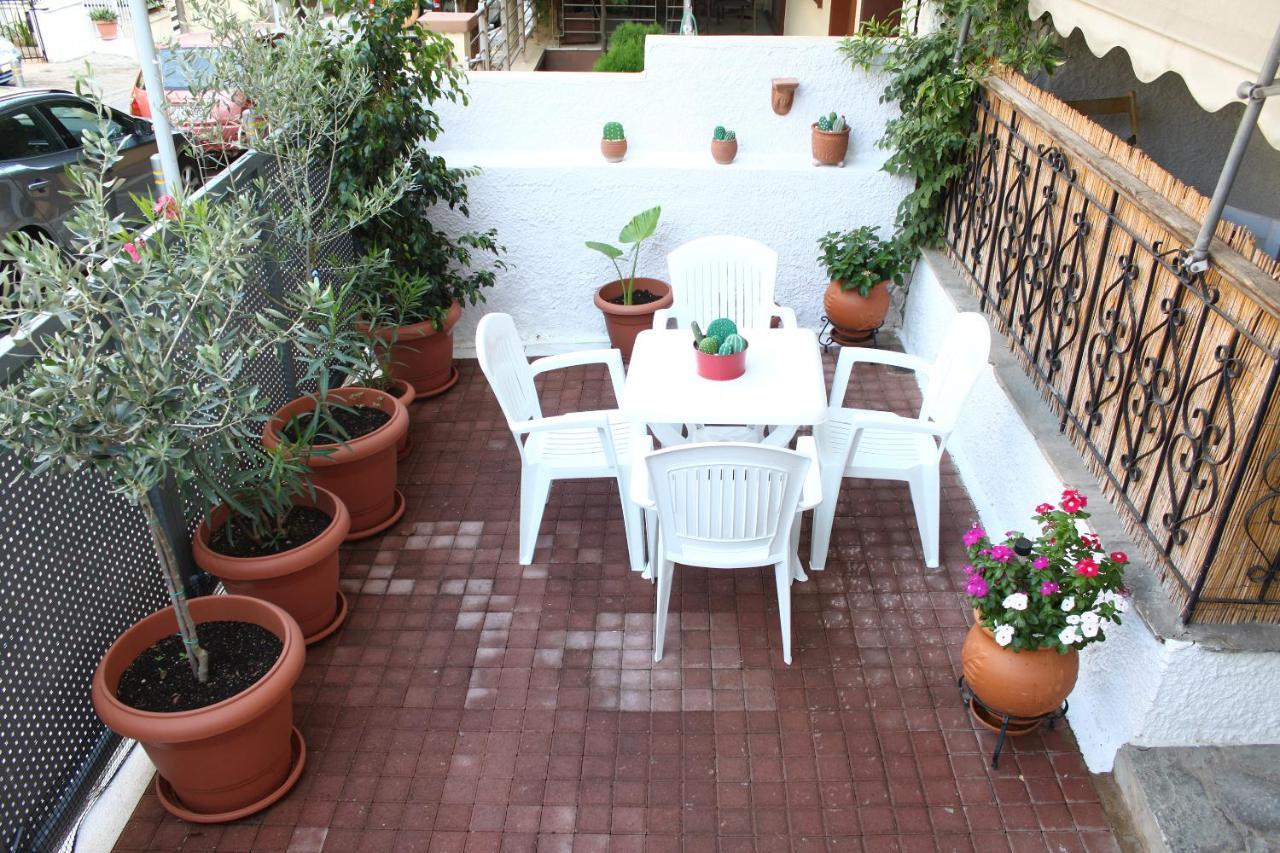 Sweet Stone Apartment In Imittos 아테네 외부 사진